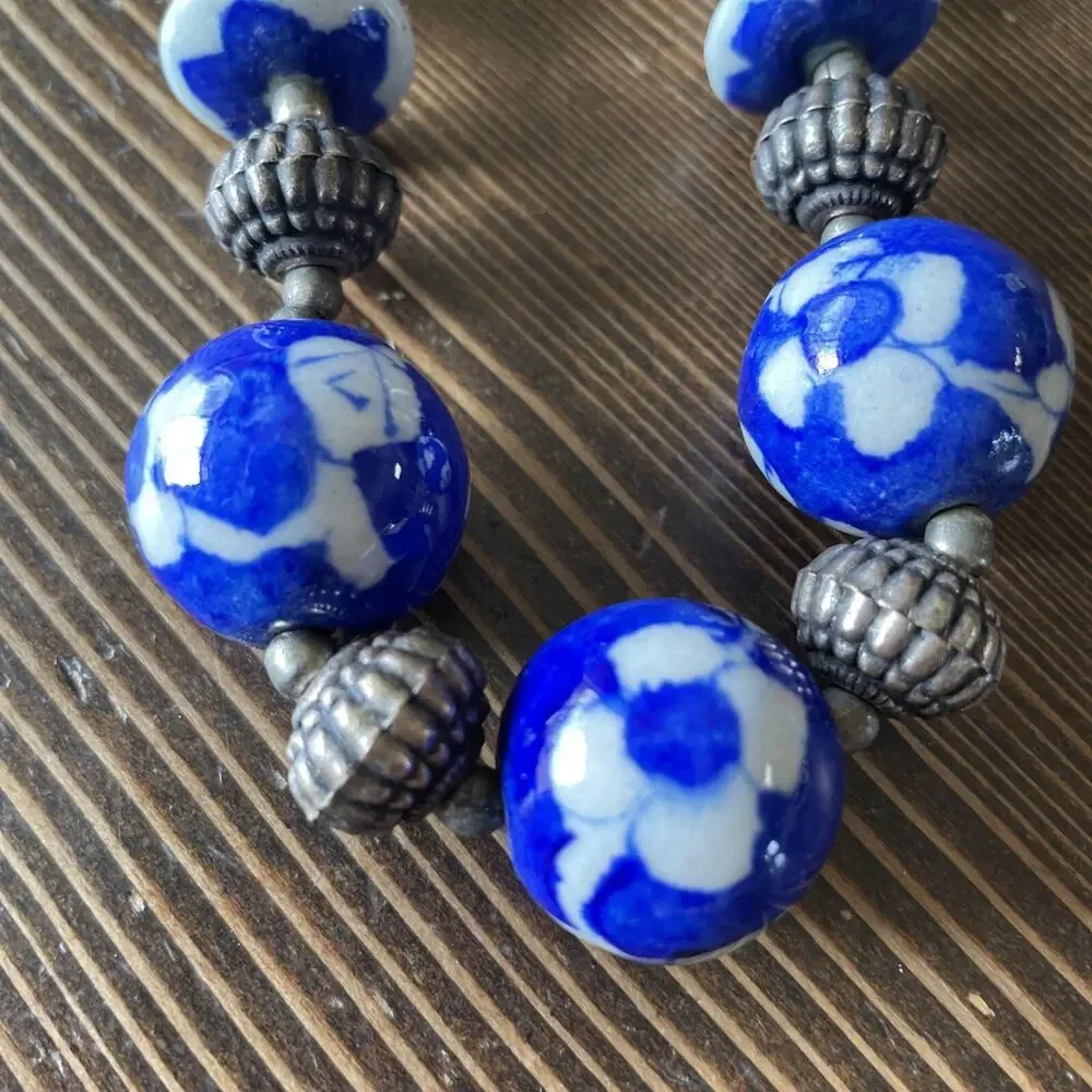 Vintage Hand Painted Chinese Porcelain Bead And Silver Beads Necklace
